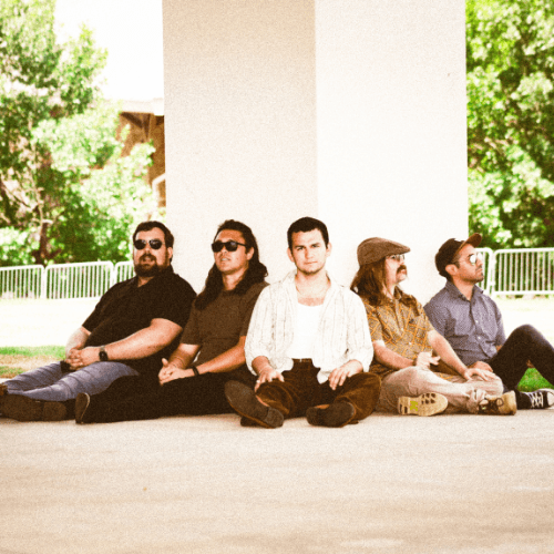 Free Concert: Chico Jones